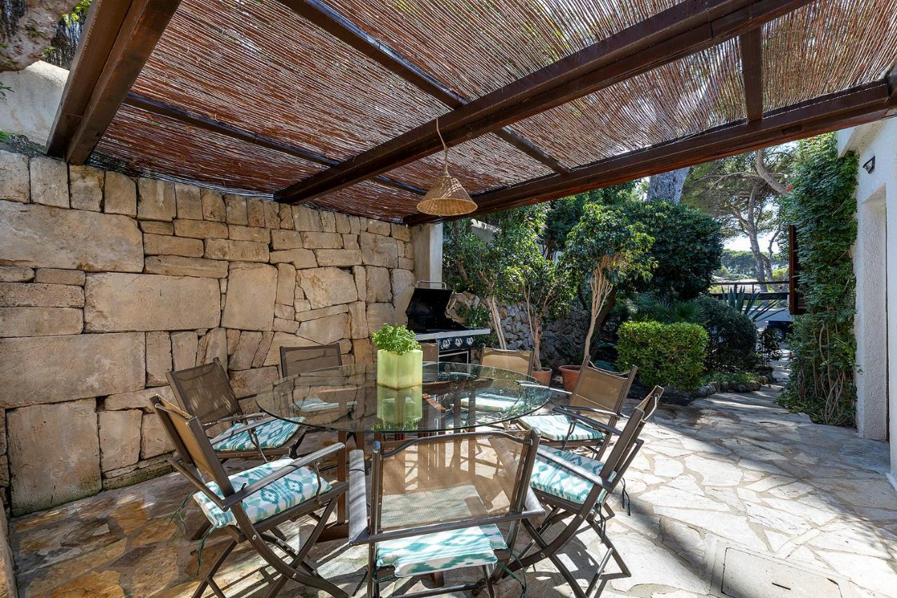 Es Balco, Over The Mediterranean Sea With Private Access Villa